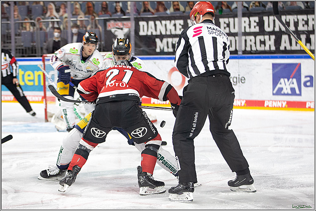 PENNY DEL; Koelner Haie- Eisbaeren Berlin; Koeln, 28.12.2021